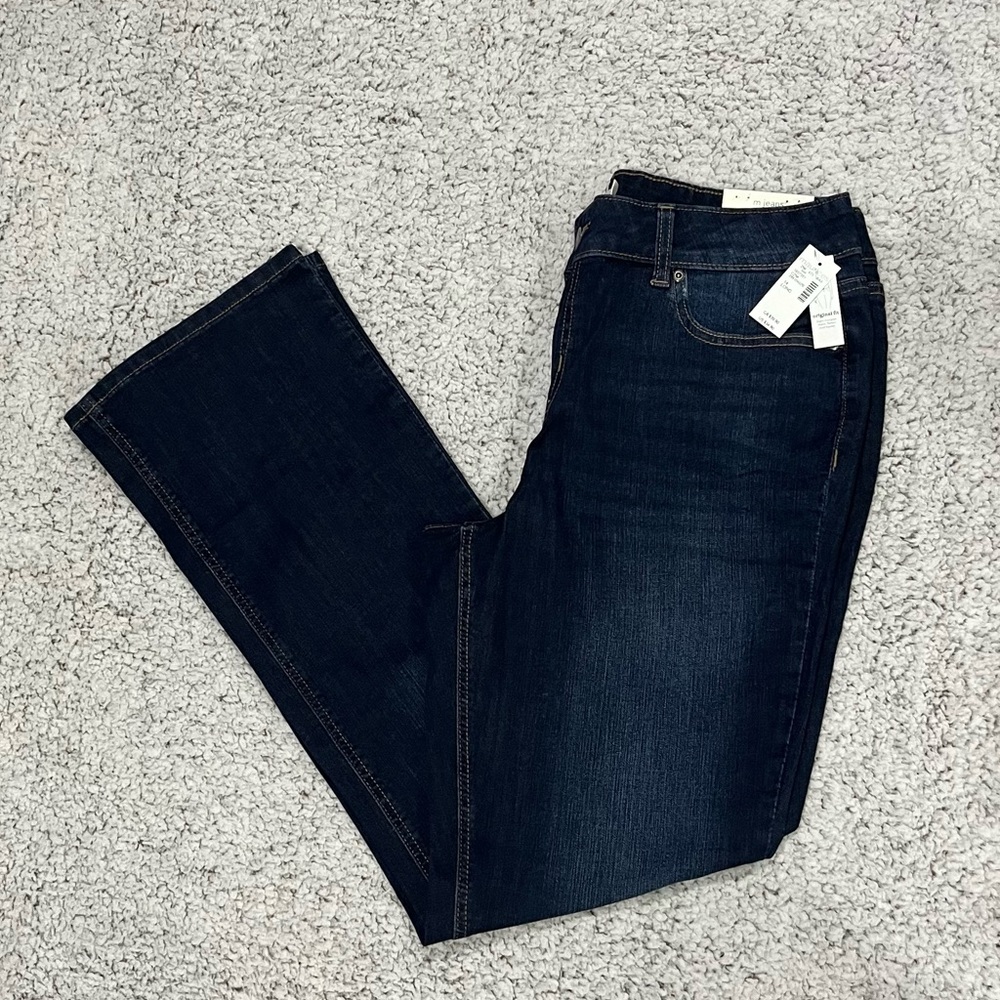 Maurices - Classic Slim Boot Mid Rise Jean - Size: 14 - Length: Long